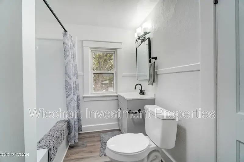 458 Ewing Ave - Photo 5 of 18