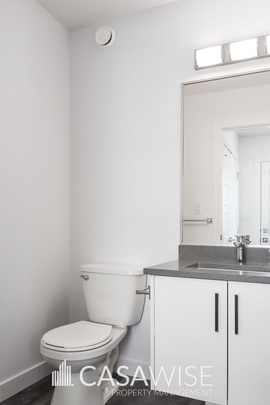 6547 176 Ave Nw - Photo 5 of 16