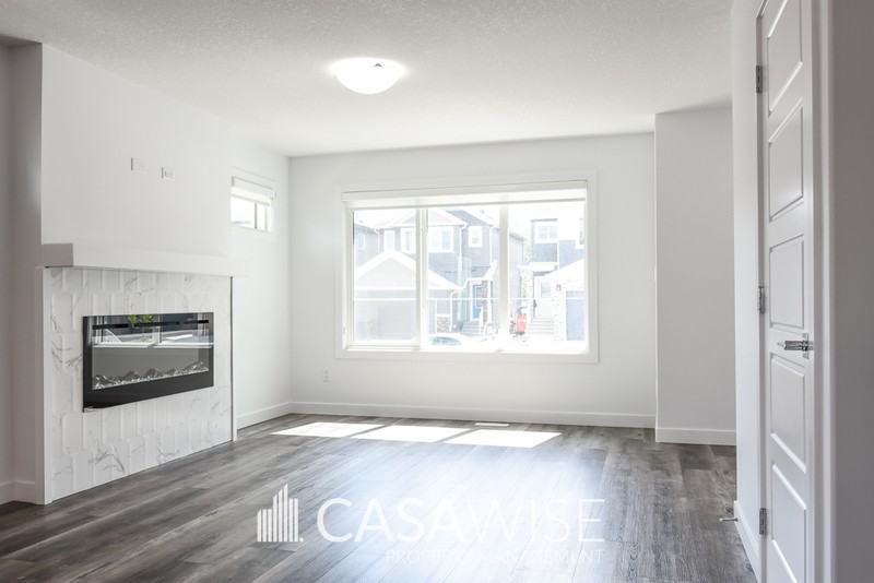6547 176 Ave Nw - Photo 7 of 16