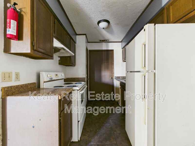 102 Limoges St #C - Photo 6 of 18