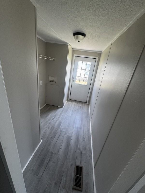 417 Starlit Dr - Photo 5 of 9