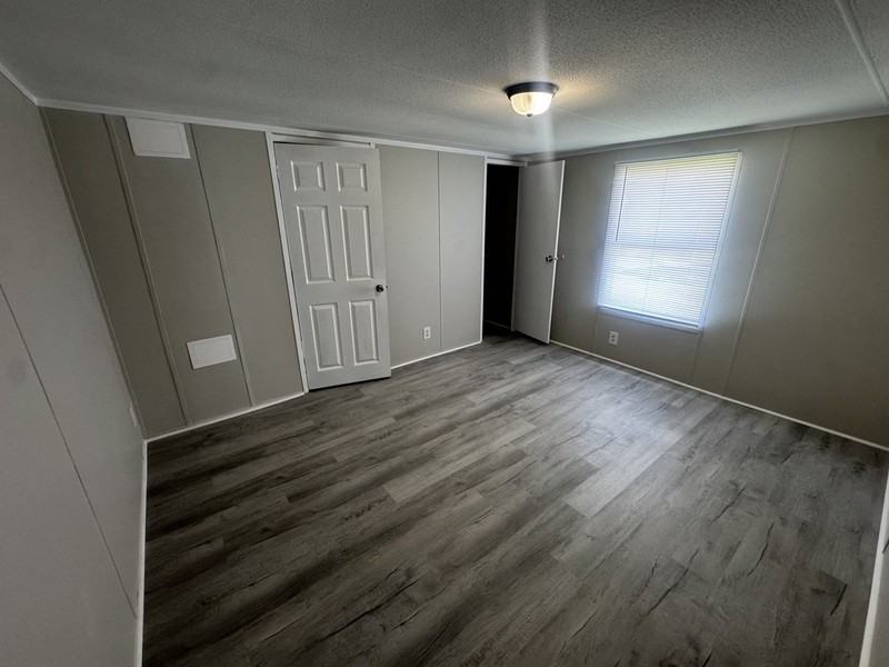 417 Starlit Dr - Photo 6 of 9