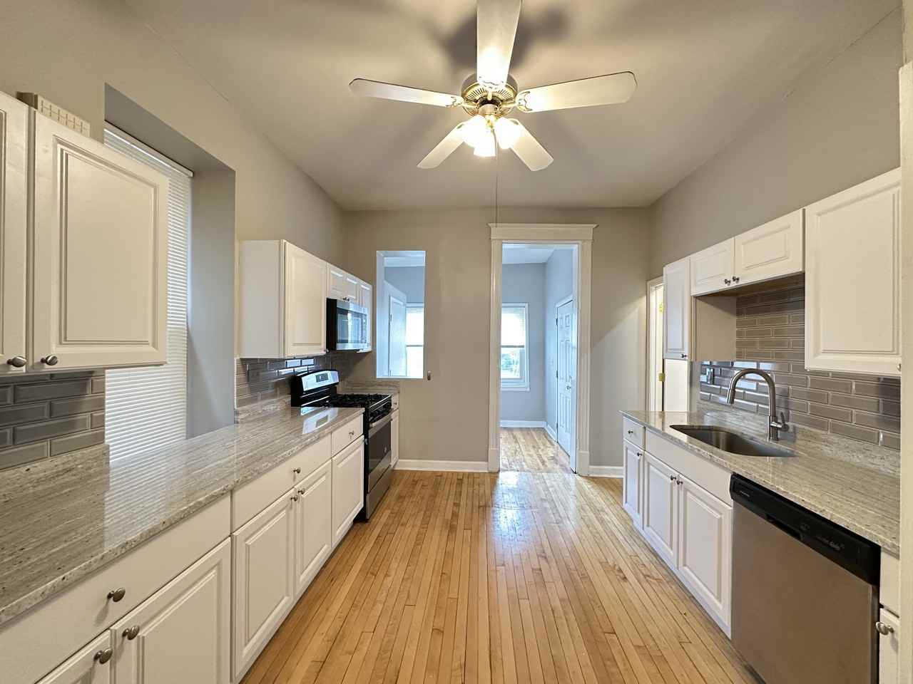 2024 W Augusta Blvd #2 - Photo 5 of 21