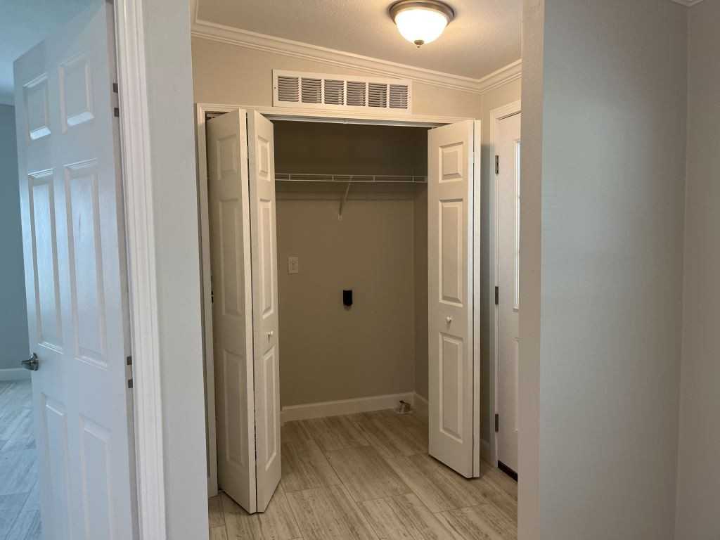 34611 Ballyhoo Dr - Photo 6 of 36