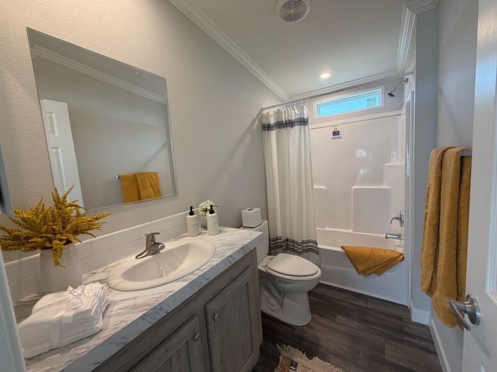 4158 Conrad Cir #33 - Photo 3 of 37