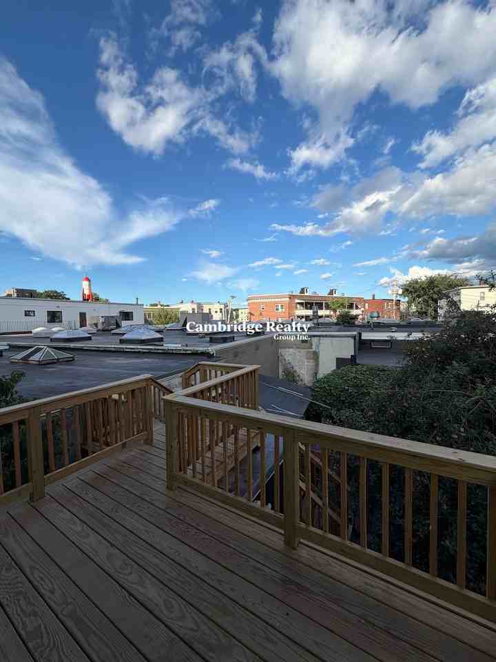 18 Linden St #2 - Photo 5 of 23