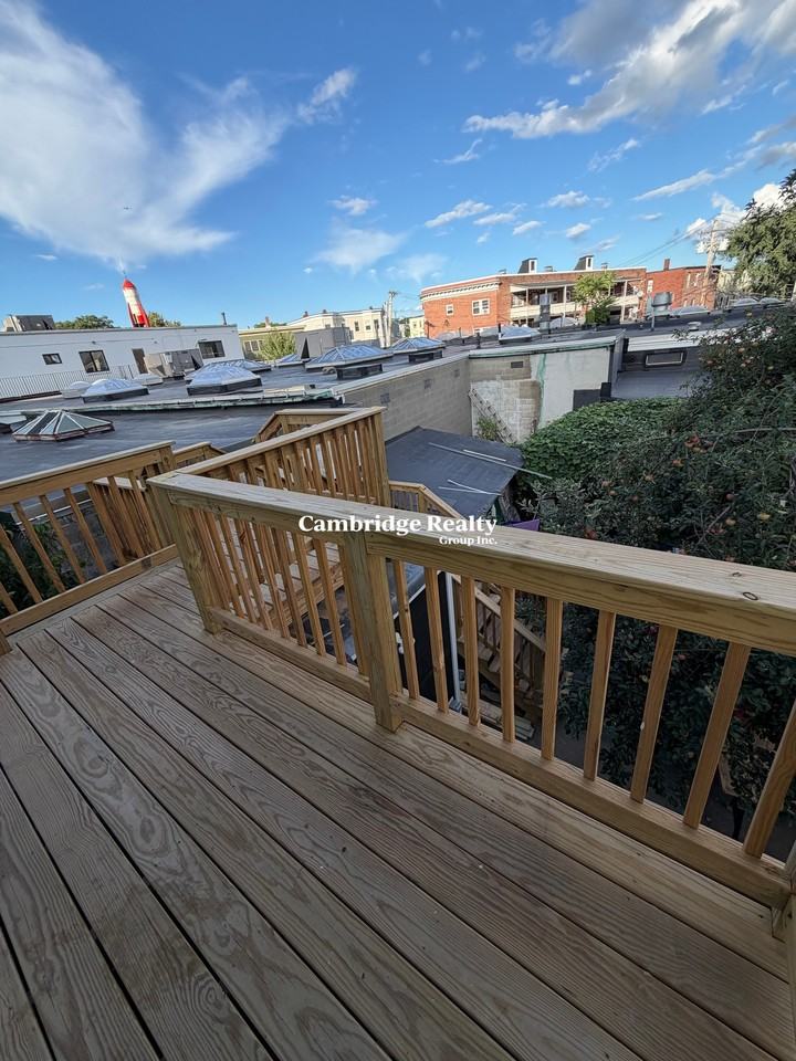 18 Linden St #2 - Photo 6 of 23