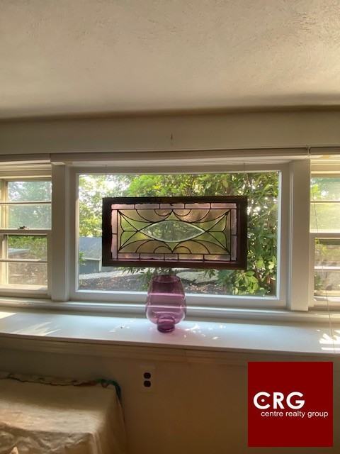 196 Dale St #1 - Photo 3 of 8