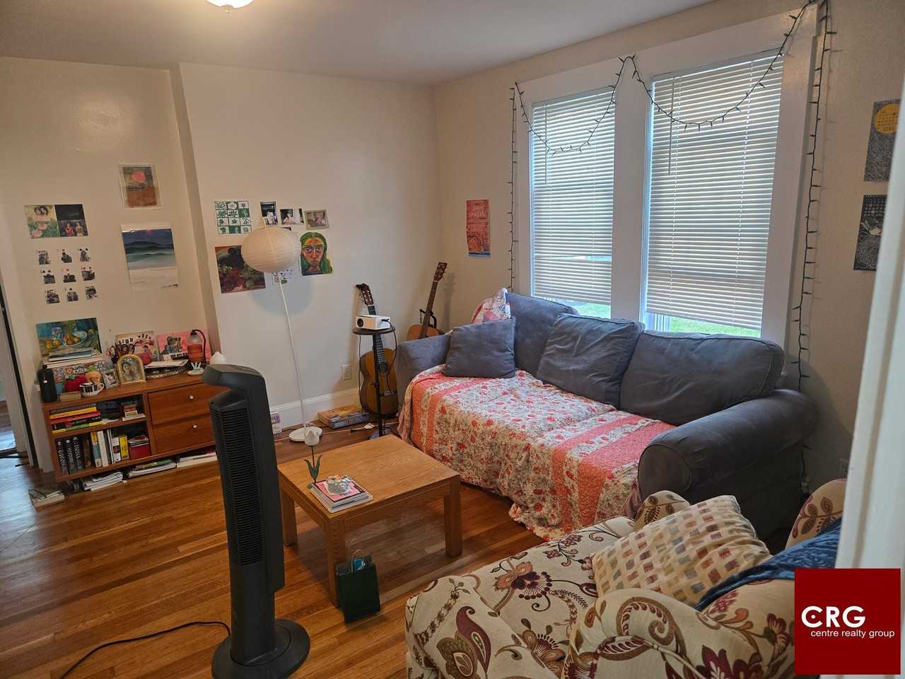 144 School St #1L - Photo 4 of 9