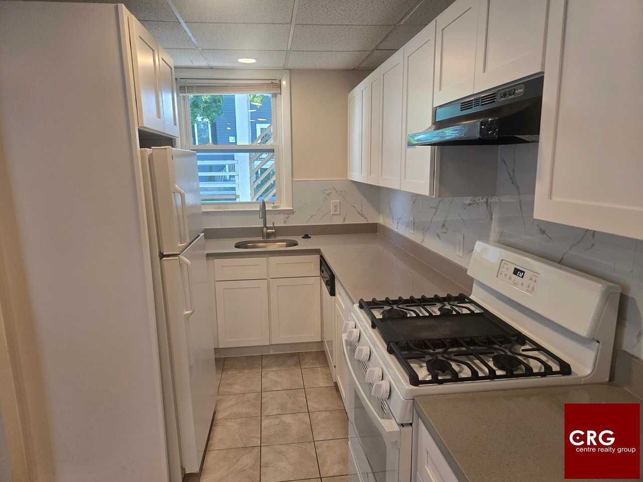 103 Alder St #1 - Photo 7 of 15