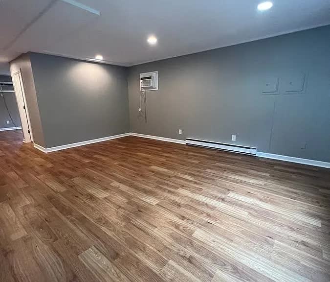 1033 Valley Dr #2 - Photo 3 of 9