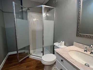 1033 Valley Dr #2 - Photo 4 of 9