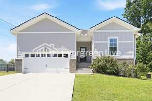 210 Greenwood Dr - Photo 1 of 1