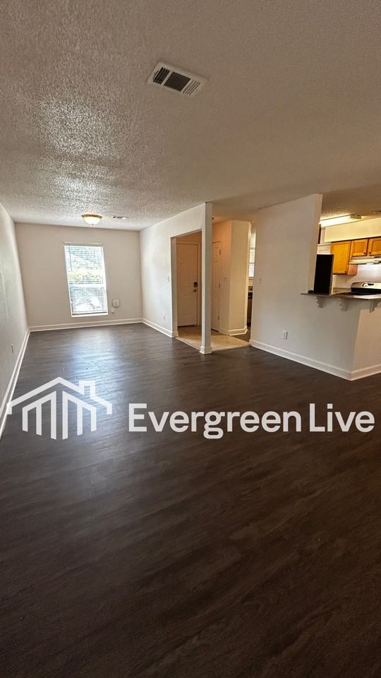 42 Callan Ct - Photo 4 of 18