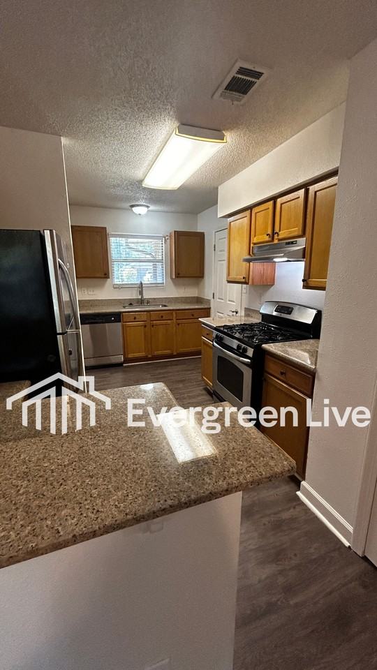 42 Callan Ct - Photo 6 of 18
