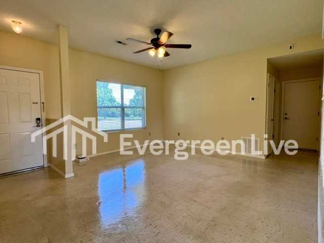 104 Jardin Ct - Photo 3 of 18