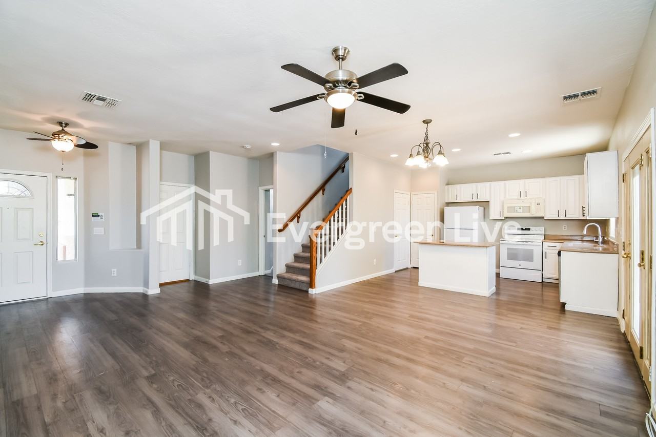 3606 W Marconi Ave - Photo 5 of 12
