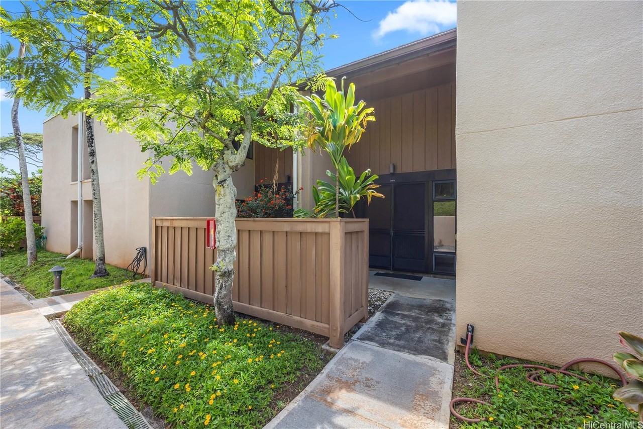 319 Kaelepulu Dr #202 - Photo 6 of 25