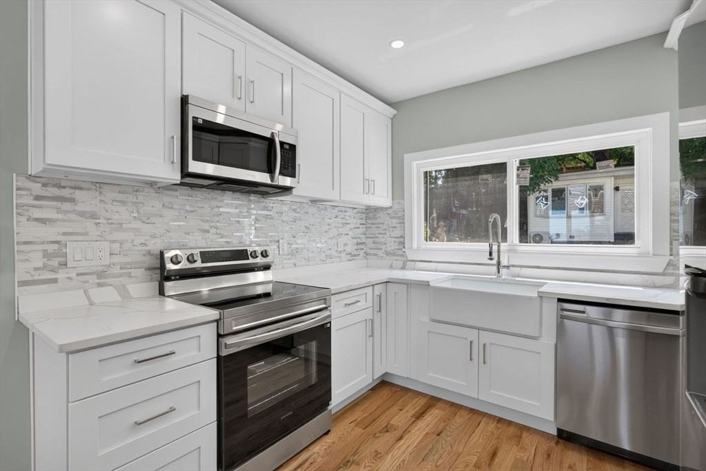 31 Wordsworth St - Photo 2 of 27
