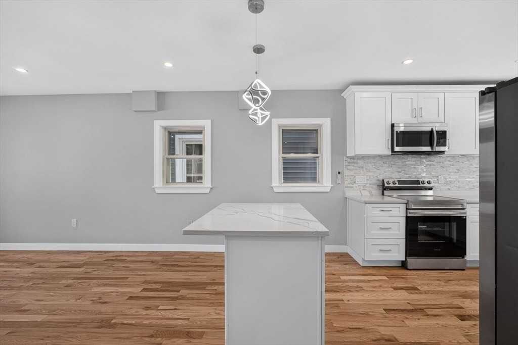31 Wordsworth St - Photo 5 of 27