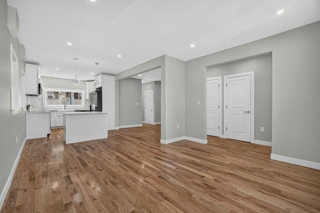 31 Wordsworth St - Photo 7 of 27