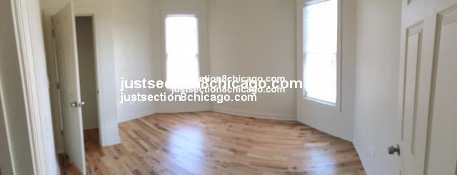 420 N Albany Ave #1 - Photo 3 of 5