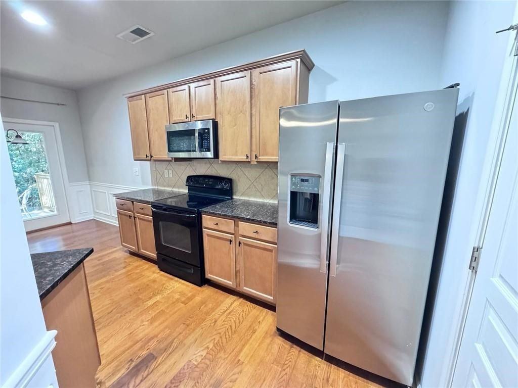 1420 Brookmere Way - Photo 5 of 19