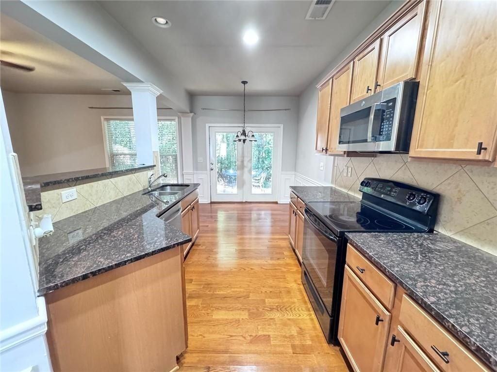 1420 Brookmere Way - Photo 6 of 19