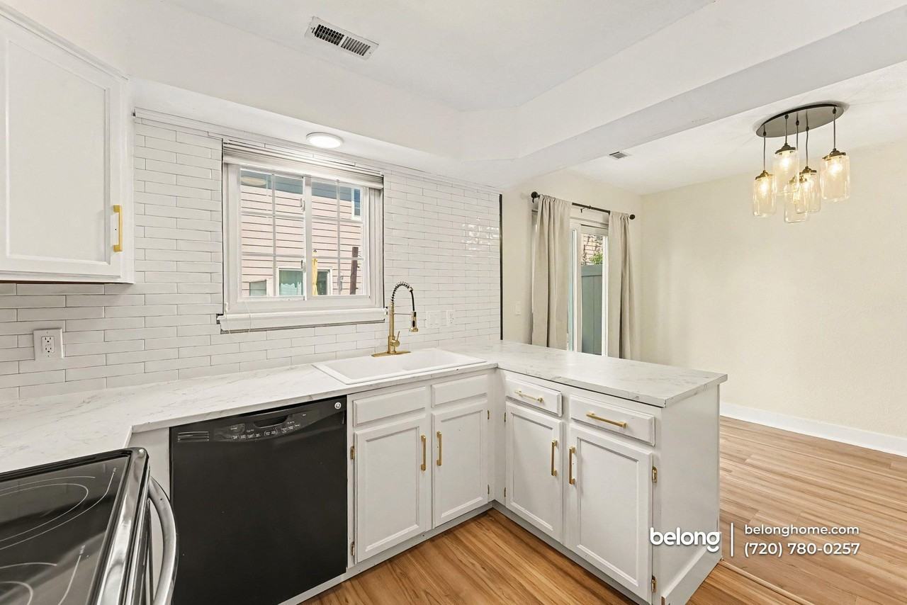 4101 W 111th Cir - Photo 7 of 16