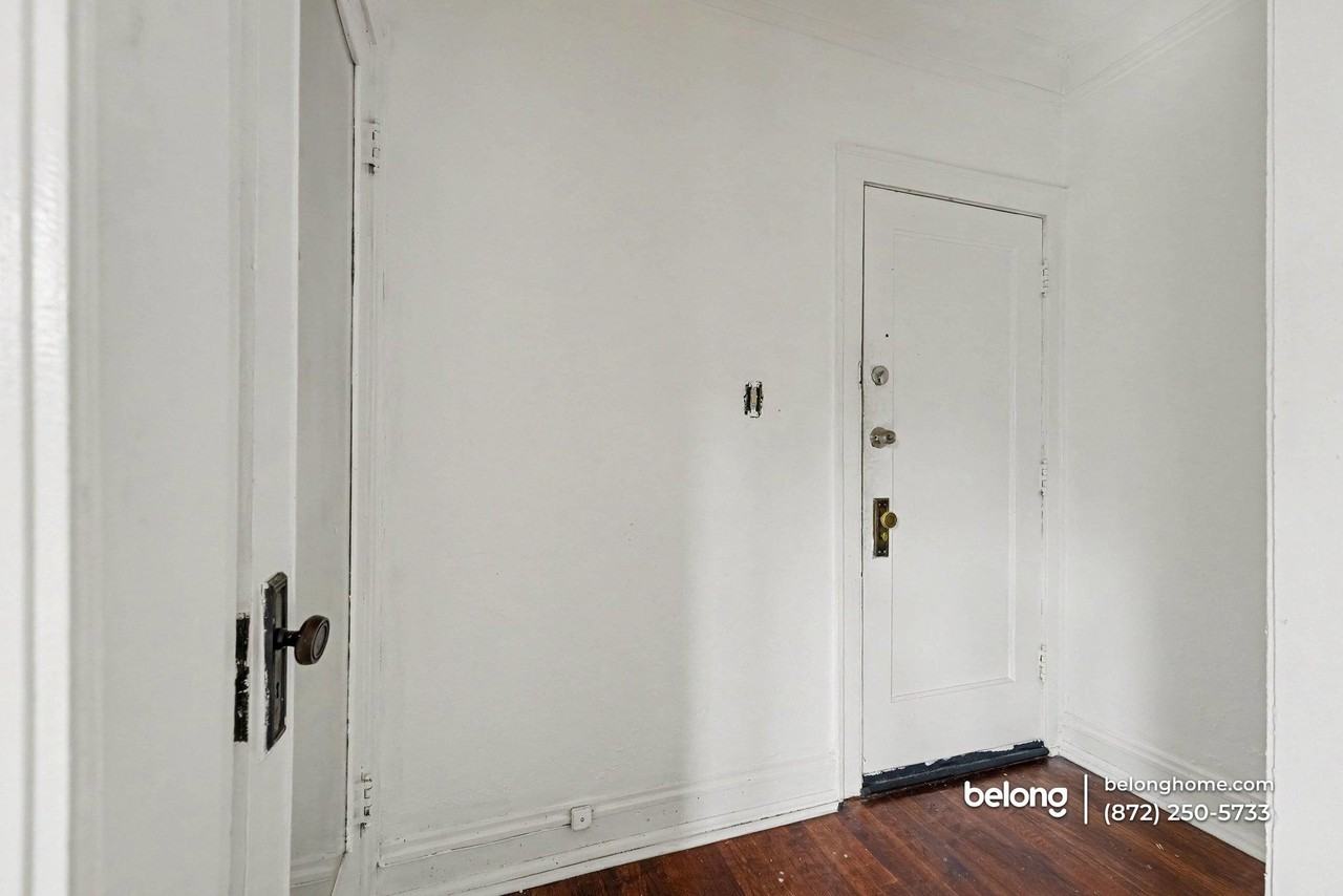 8737 S Langley Ave #2S - Photo 2 of 15