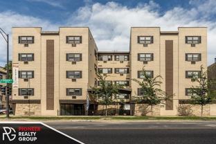 6725 N Sheridan Rd - Photo 1 of 1