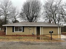 featured image of 1305 Cope Dr
