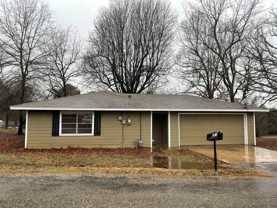 1305 Cope Dr - Photo 1 of 1
