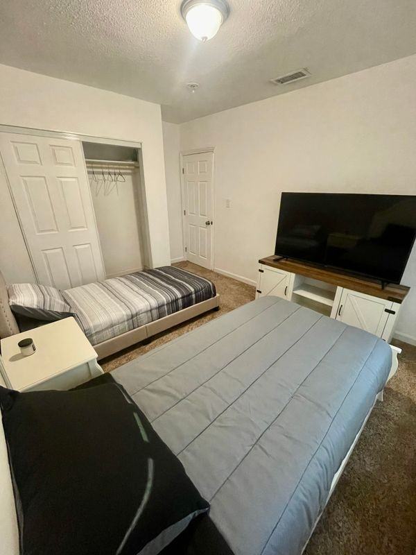 2795 Denton St - Photo 2 of 11