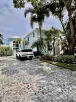 featured image of 1081 Wilshire Cir E