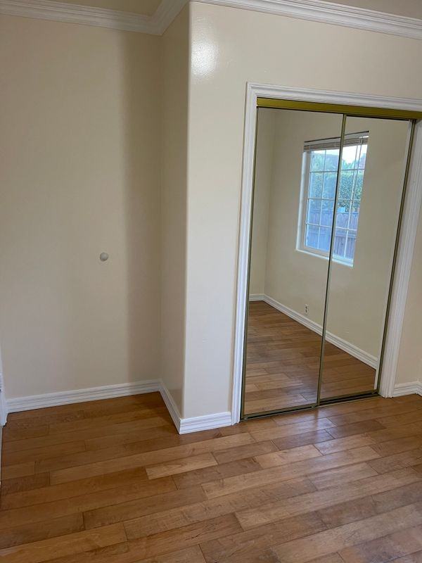 3161 Hutchison Ave - Photo 5 of 13