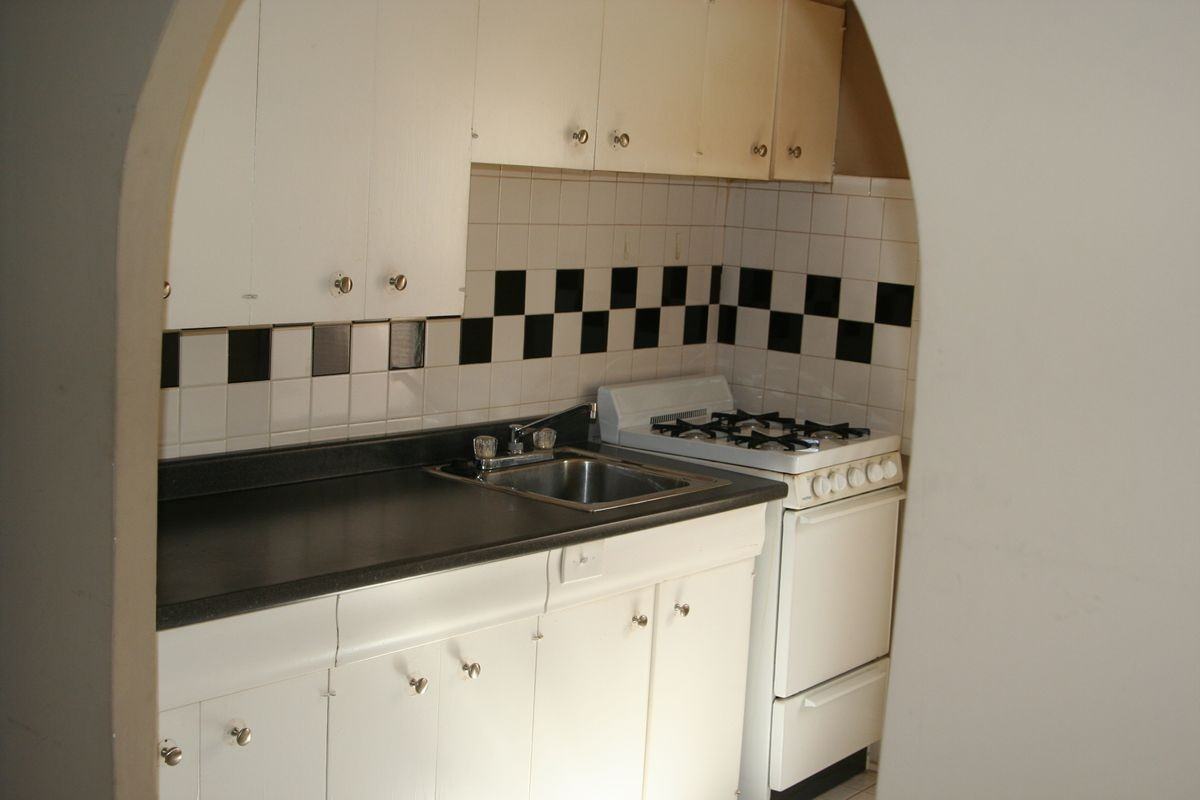 6127 Goliad Ave - Photo 3 of 7