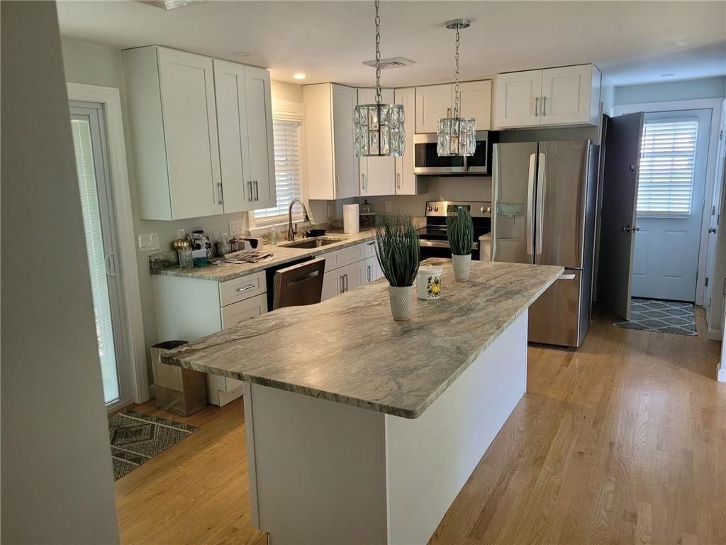 25 Marian Ave - Photo 4 of 7