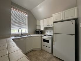 75 Lindsay St N - Photo 1 of 1