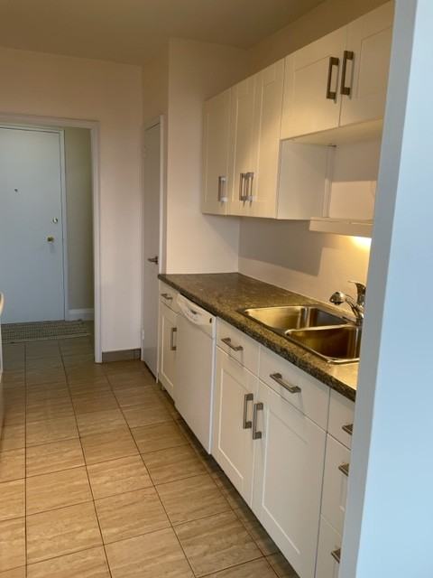 45 Westmount Road North #506 - Photo 4 of 11