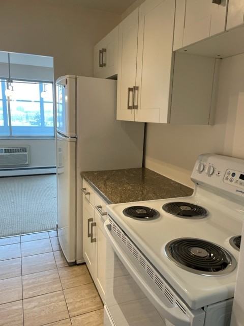 45 Westmount Road North #506 - Photo 5 of 11