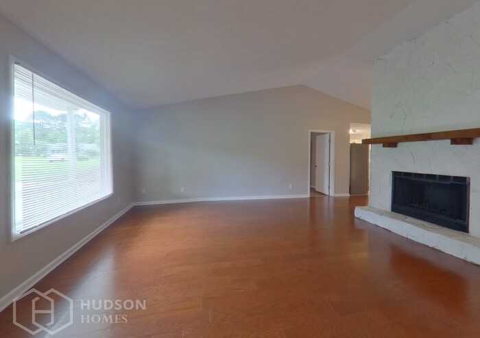18 Hartley Woods Dr Ne - Photo 3 of 23