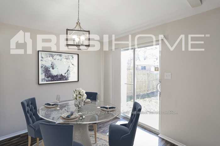 3128 Ronay Dr - Photo 4 of 20