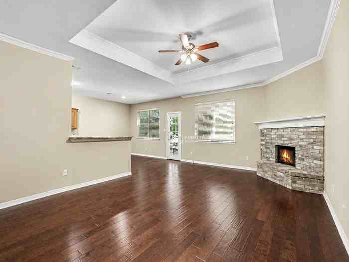 2309 Summer Brook Dr - Photo 4 of 21