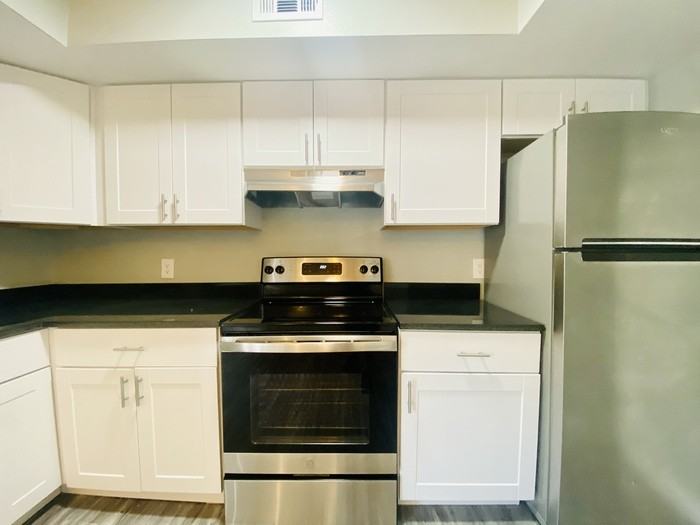 337 S Railroad Ave #337 - Photo 6 of 27