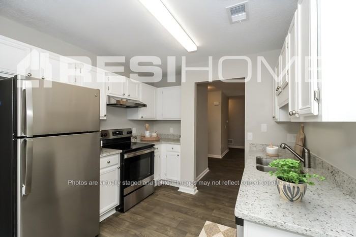 3501 Baroney Ln Sw - Photo 3 of 17