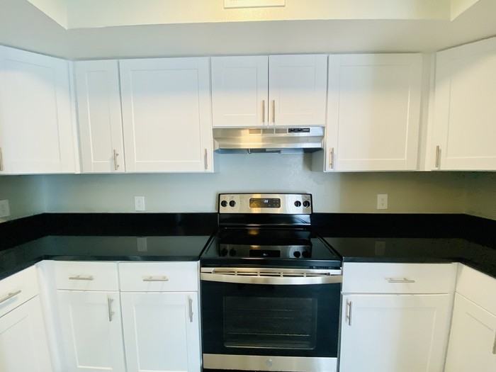 335 S Railroad Ave #335 - Photo 3 of 26