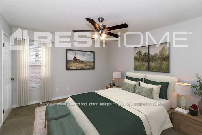 239 Periwinkle St - Photo 5 of 17