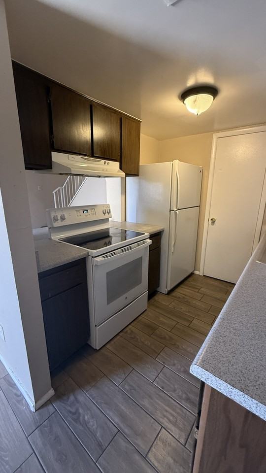 5028 N 41st Ave - Photo 3 of 10