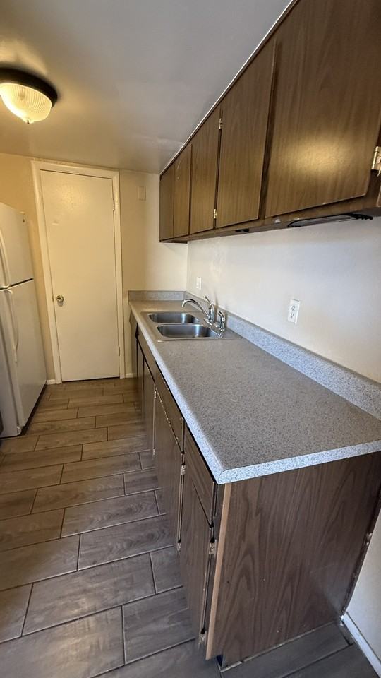 5028 N 41st Ave - Photo 4 of 10